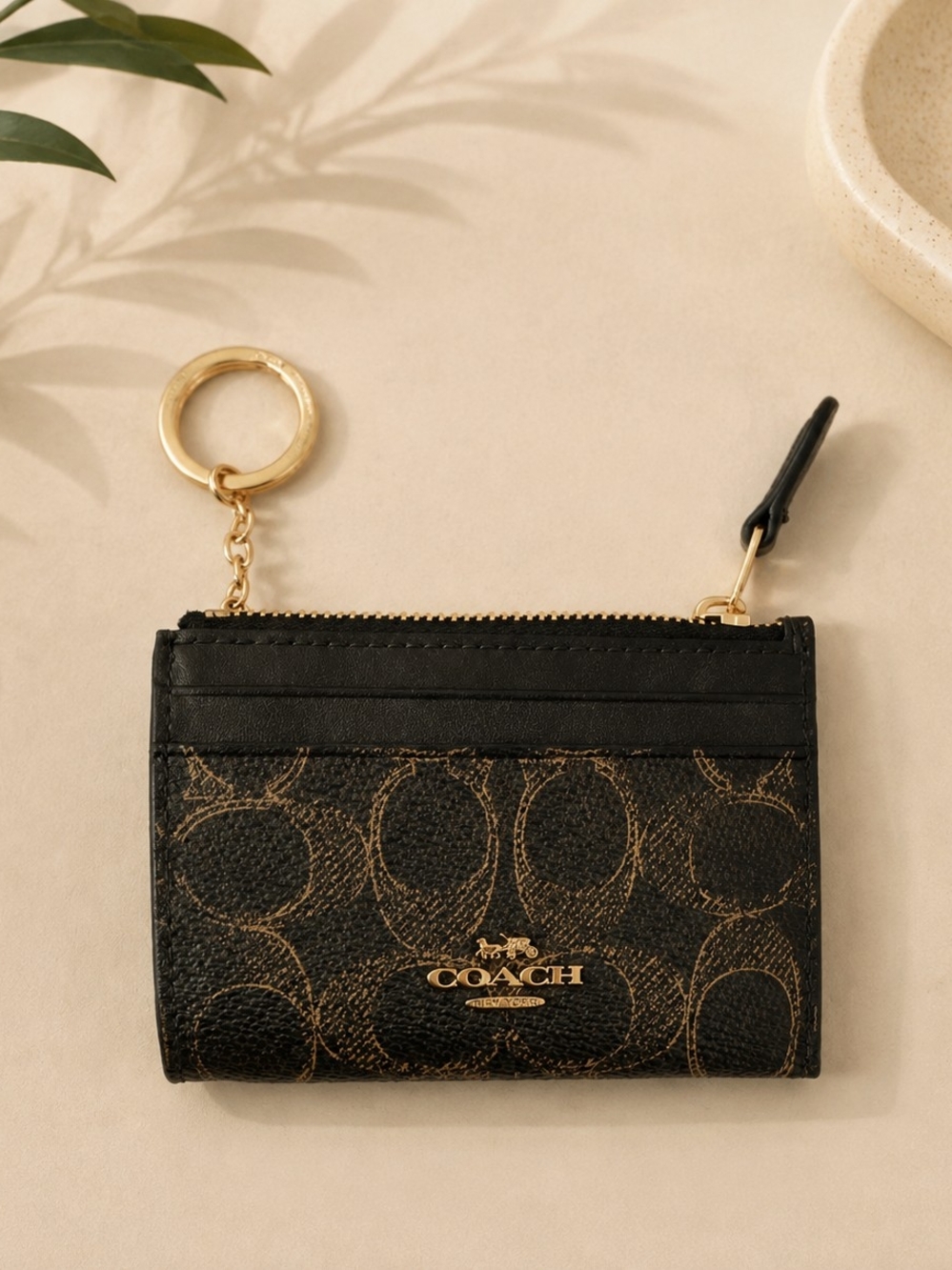 COACH Signature Loved Leather Card Case